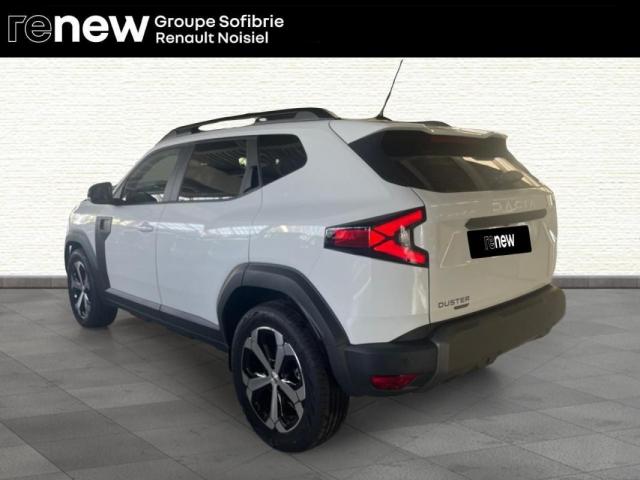 Dacia Duster image 9