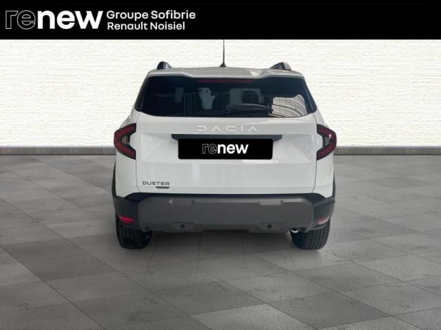 Dacia Duster image 4