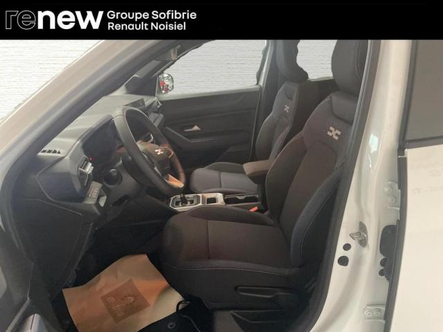 Dacia Duster image 2