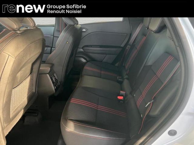 Renault Captur image 2