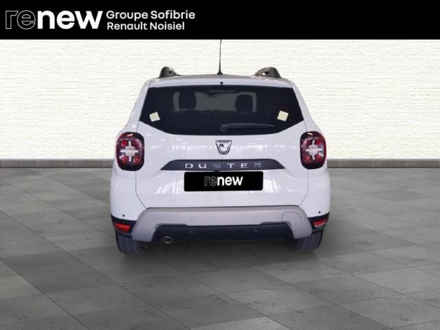 Dacia Duster image 2