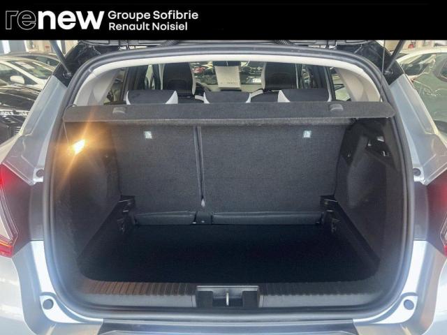 Renault Captur image 2