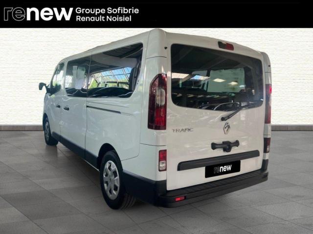 Renault Trafic image 9