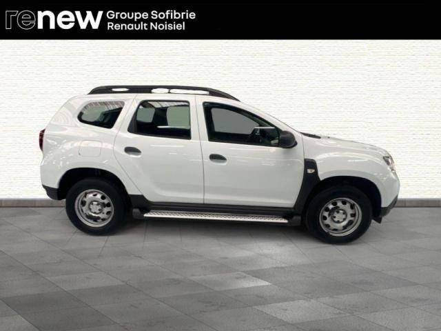 Dacia Duster image 1