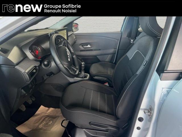 Dacia Sandero image 4