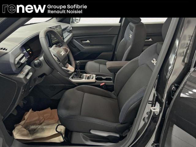 Dacia Duster image 8