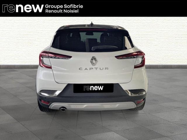 Renault Captur image 6