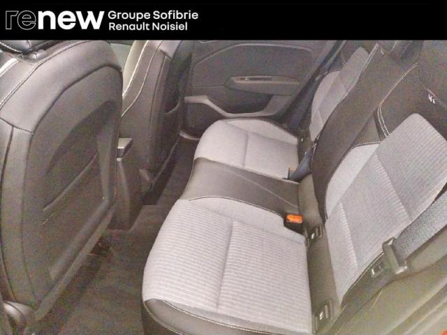 Renault Clio image 6