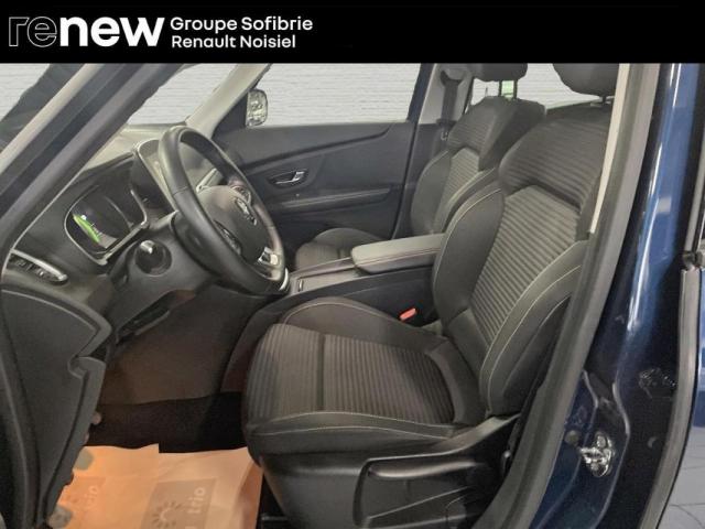 Renault Grand Scénic image 2