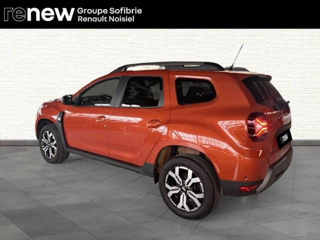 Dacia Duster image 9