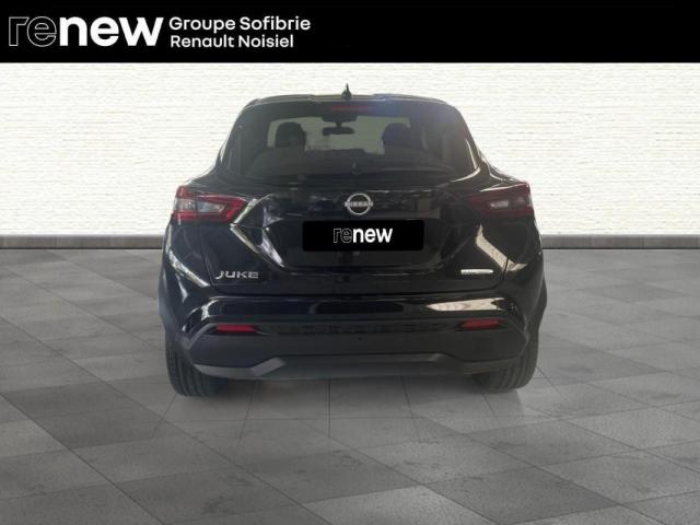 Nissan Juke image 7