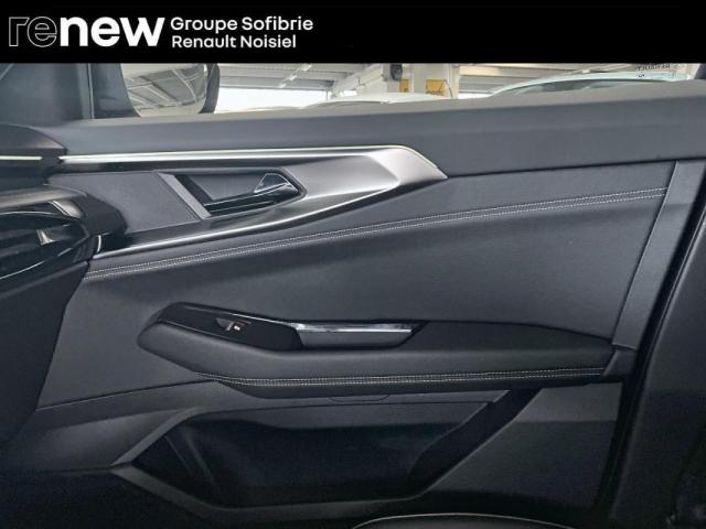 Renault Austral image 9