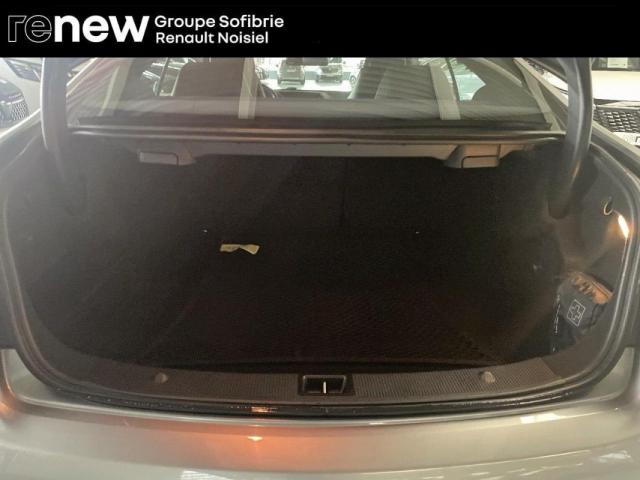 Mercedes Benz Classe E Coupe image 8