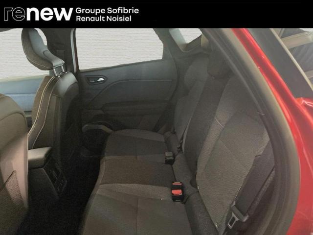 Renault Captur image 9