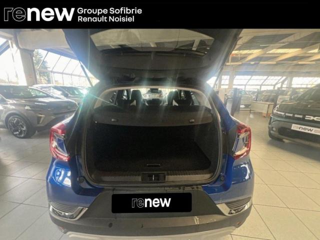 Renault Captur image 2