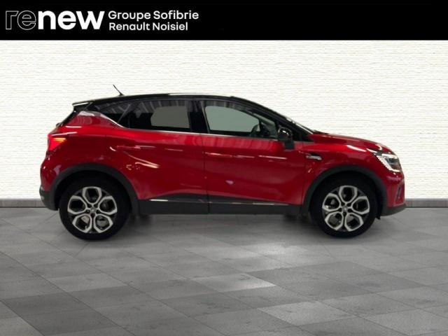 Renault Captur image 2