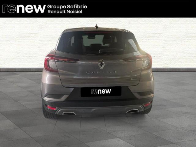 Renault Captur image 3