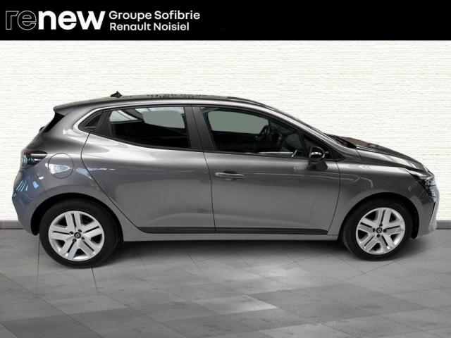 Renault Clio image 2