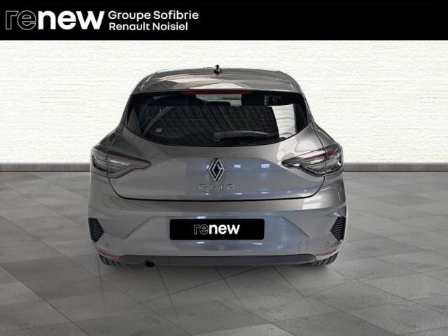 Renault Clio image 1