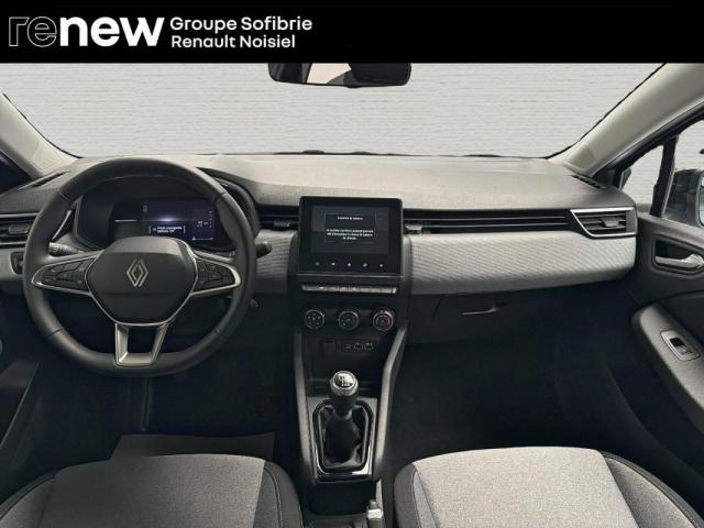 Renault Clio image 6