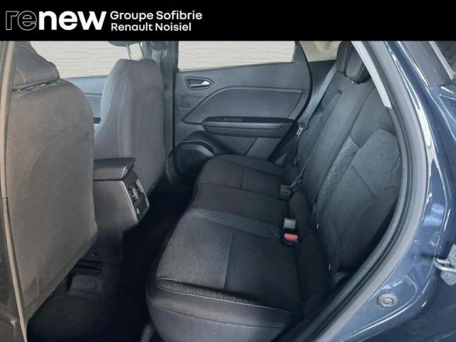 Renault Captur image 2