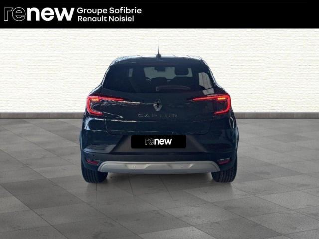 Renault Captur image 9