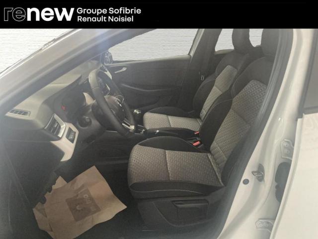 Renault Clio image 6