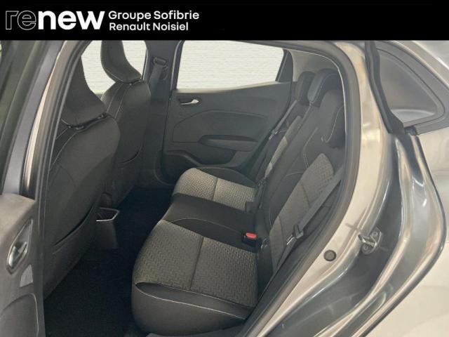 Renault Clio image 1