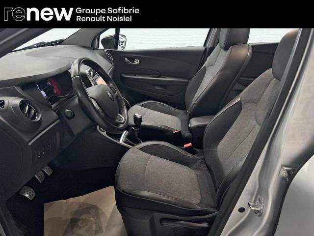 Renault Captur image 6