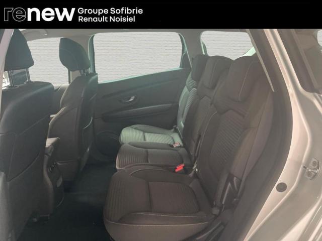 Renault Grand Scénic image 2