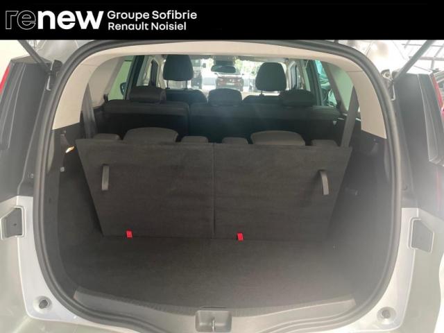 Renault Grand Scénic image 8