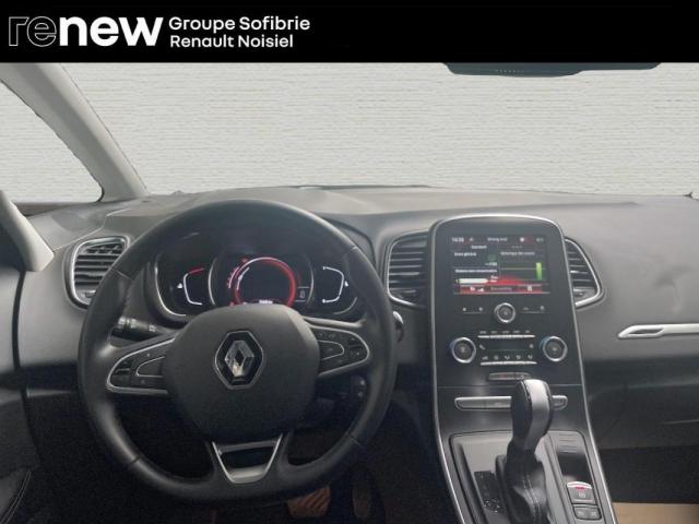 Renault Grand Scénic image 9