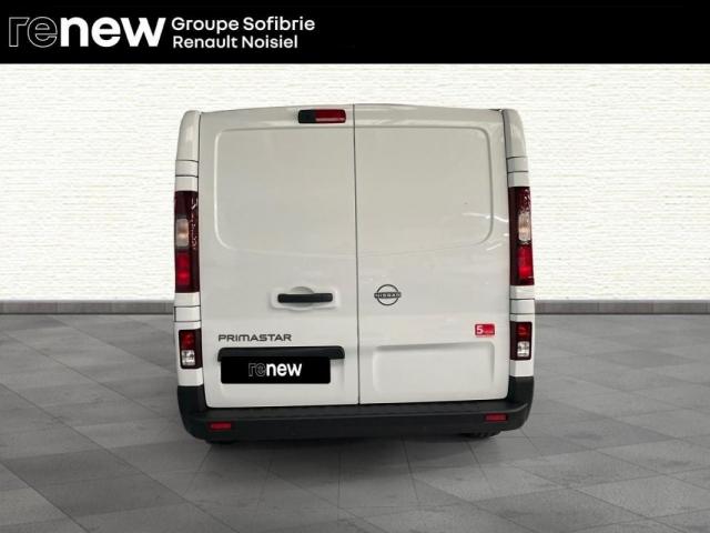 Nissan Primastar image 9