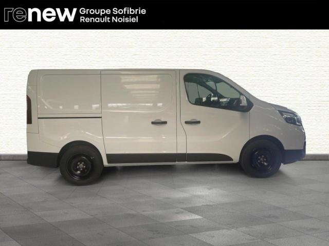 Nissan Primastar image 3