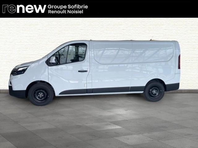 Nissan Primastar image 8