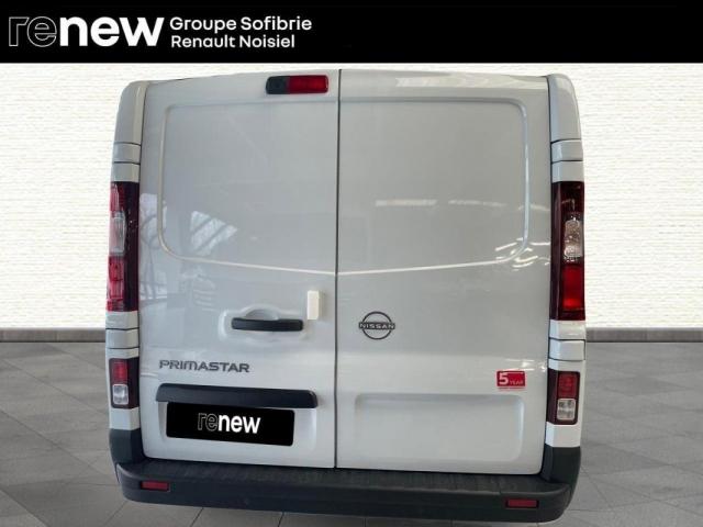 Nissan Primastar image 7