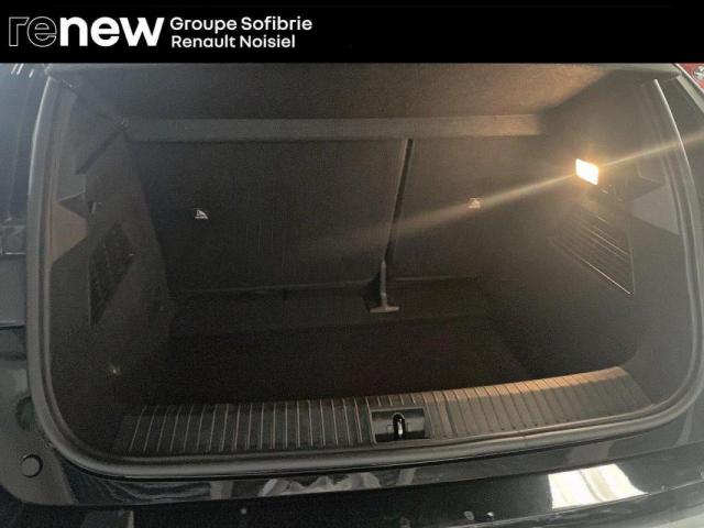 Renault Mégane E-Tech image 2