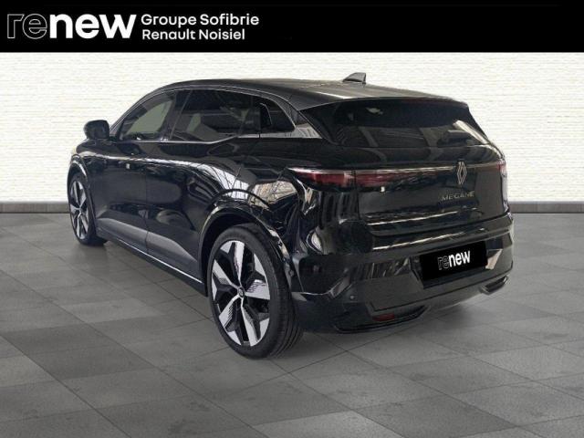 Renault Mégane E-Tech image 9