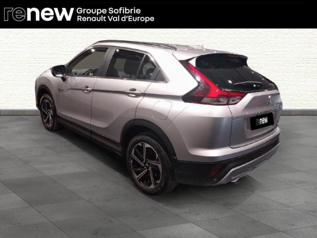Mitsubishi Eclipse Cross image 4