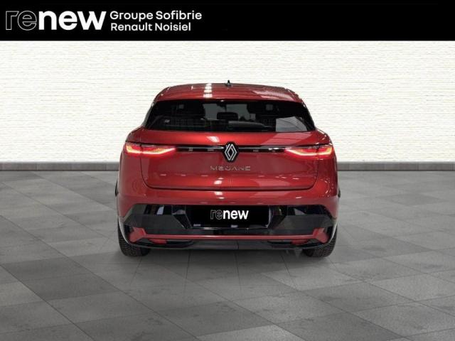 Renault Mégane E-Tech image 1