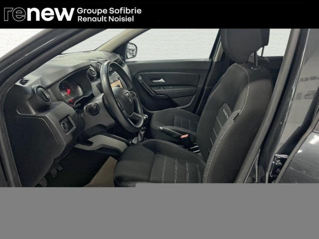 Dacia Duster image 1