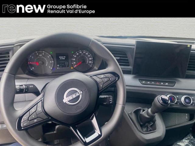 Nissan Interstar image 7