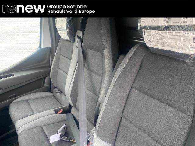 Nissan Interstar image 6