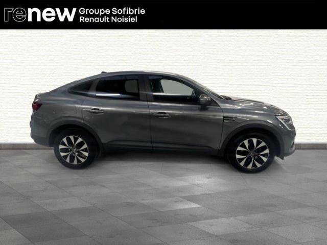 Renault Arkana image 9