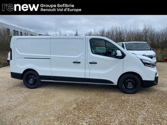 Nissan Primastar image 9