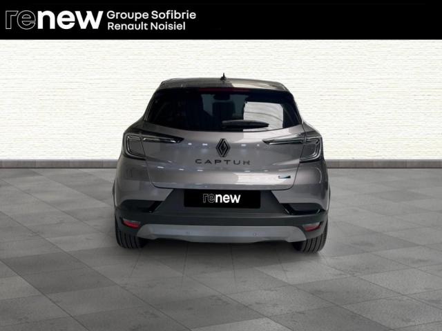 Renault Captur image 8
