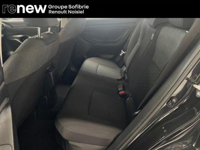 Toyota Yaris Cross image 8