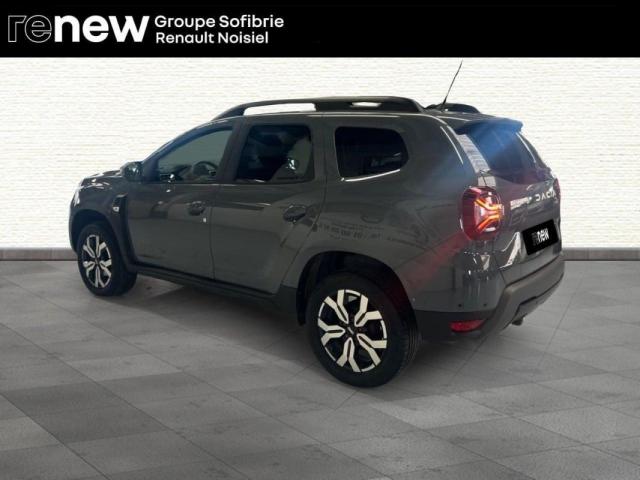 Dacia Duster image 2