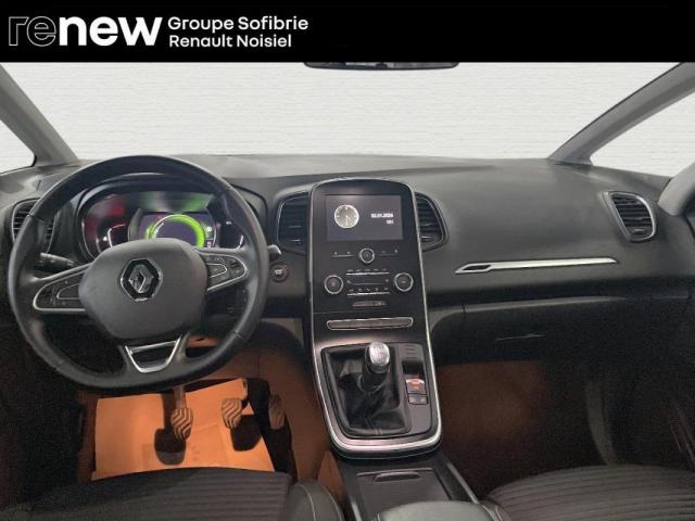 Renault Grand Scénic image 4