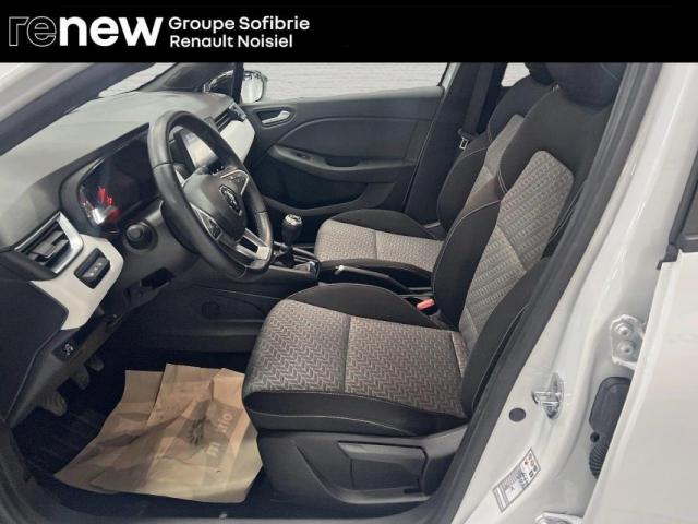 Renault Clio image 9